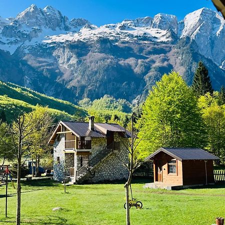 Krojet E Rrogamit Valbone Buitenkant foto