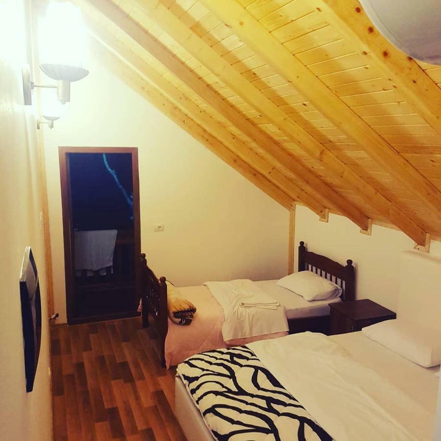 Krojet E Rrogamit Valbone Buitenkant foto